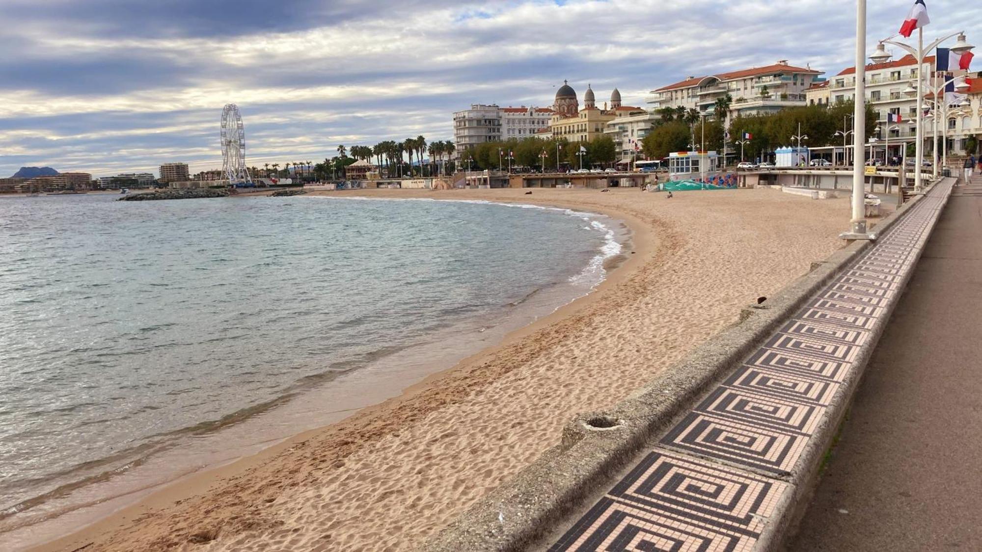 Balcon, Parking, Piscine Et Clim' A 2 Pas Du Port Santa Lucia Apartment Saint-Raphael  Bagian luar foto